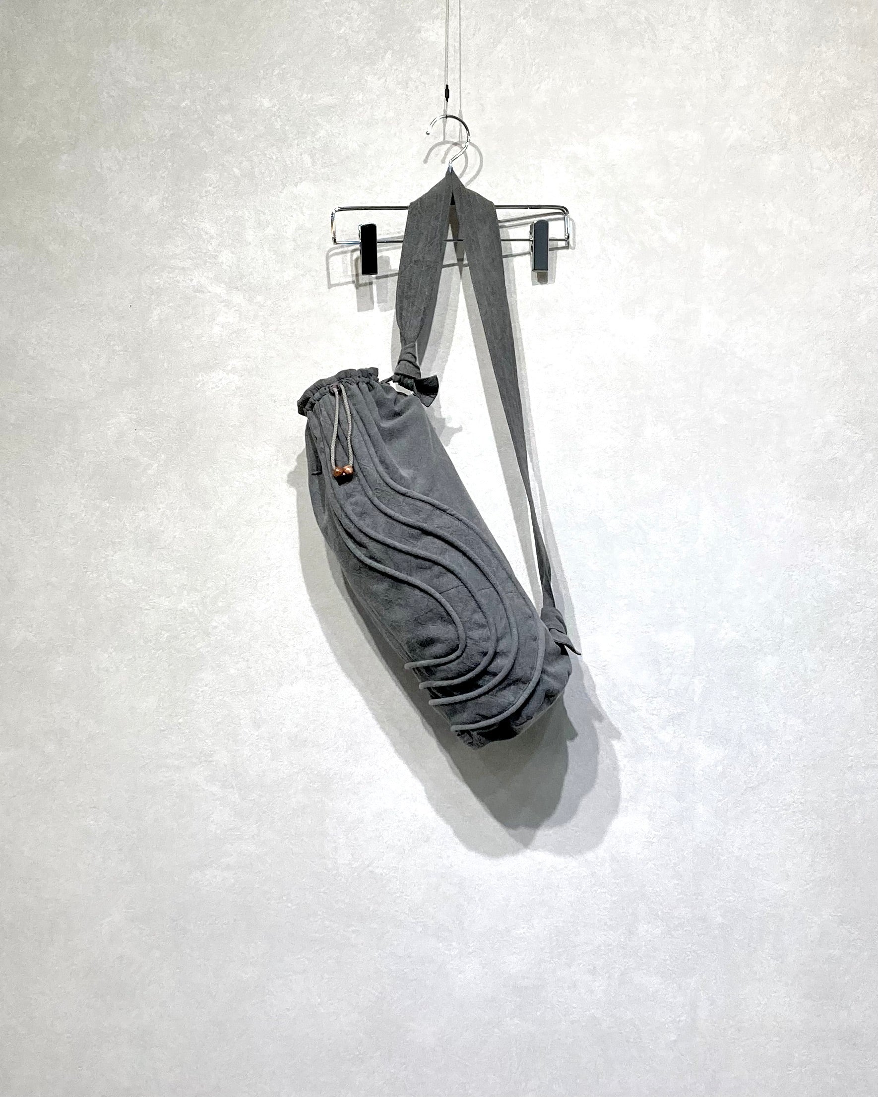 JIAN YE / TAO BAG - Gray – my brain is only a receiver