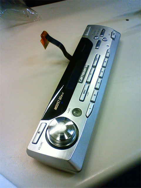 修理～Pioneer(carrozzeria)DEH-P717: 半田付け～妄想工学研究所～