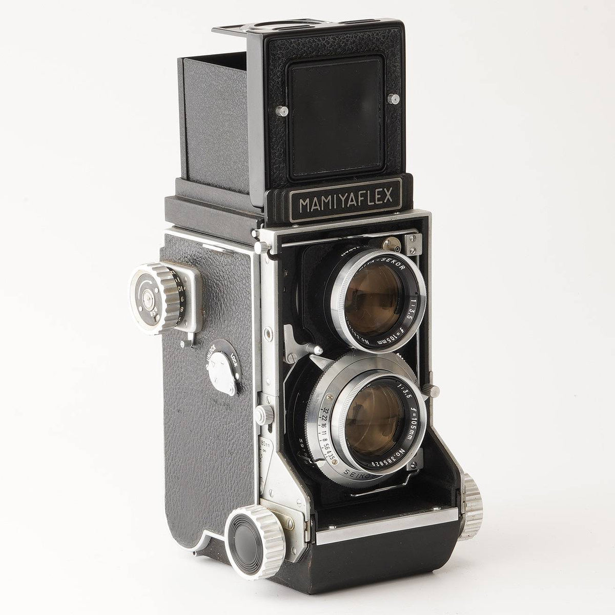 マミヤ Mamiya MAMIYAFLEX C2 / Mamiya Sekor 105mm F3.5 – Natural