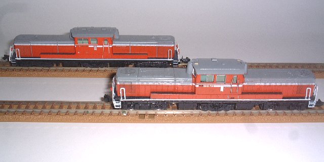 鉄道模型工房 / 車輌工作 / 旧製品なディーゼル機関車に手をかける