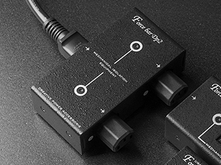 光城精工、オーディオ用電源を2出力に分岐するタップ「Force barDP2