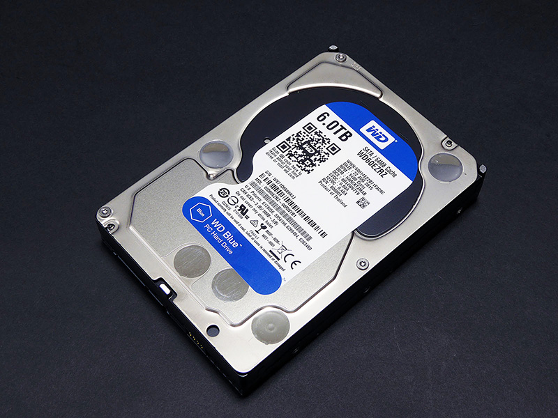 PC向けの標準HDD「WD Blue」をテスト、「全HDDの3台に1台はWD Blue