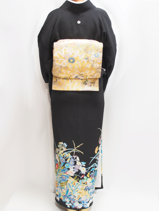 327.正絹ブルー孔雀柄黒留袖 - 呉服下村屋 レンタル着物アシスト