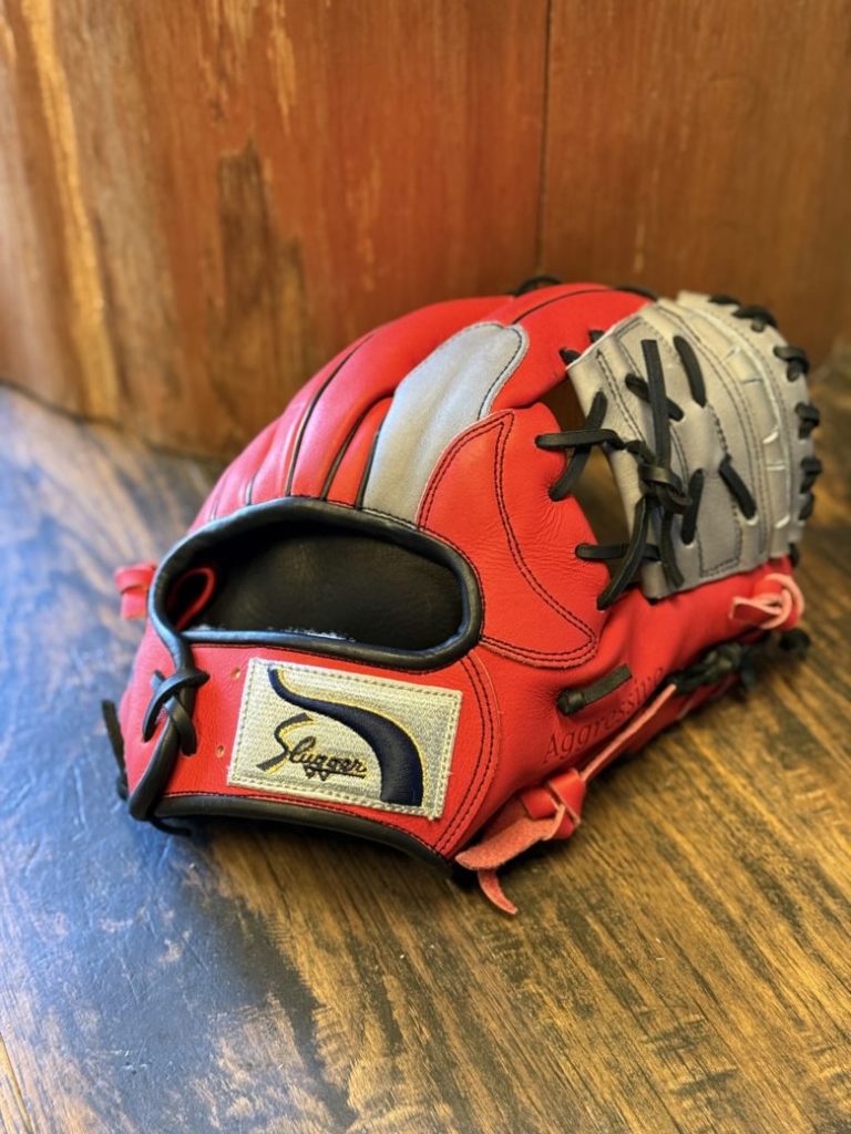 辻閉じとの相性は？】久保田スラッガー新型SR2の軟式オーダーグラブの