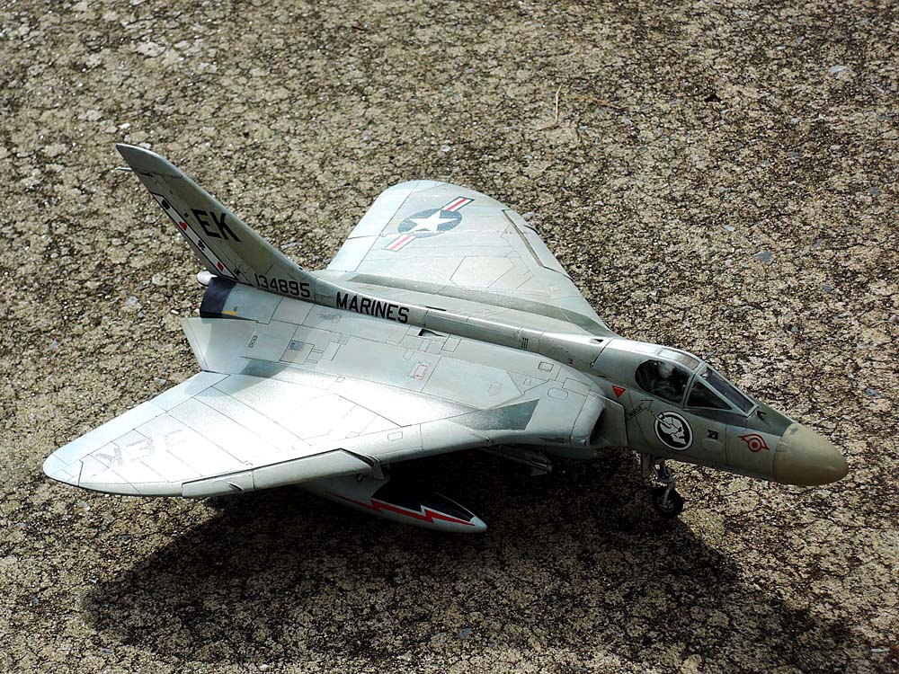 完成】1/48 ダグラス F4D-1 スカイレイ - 疾風模型大作戦