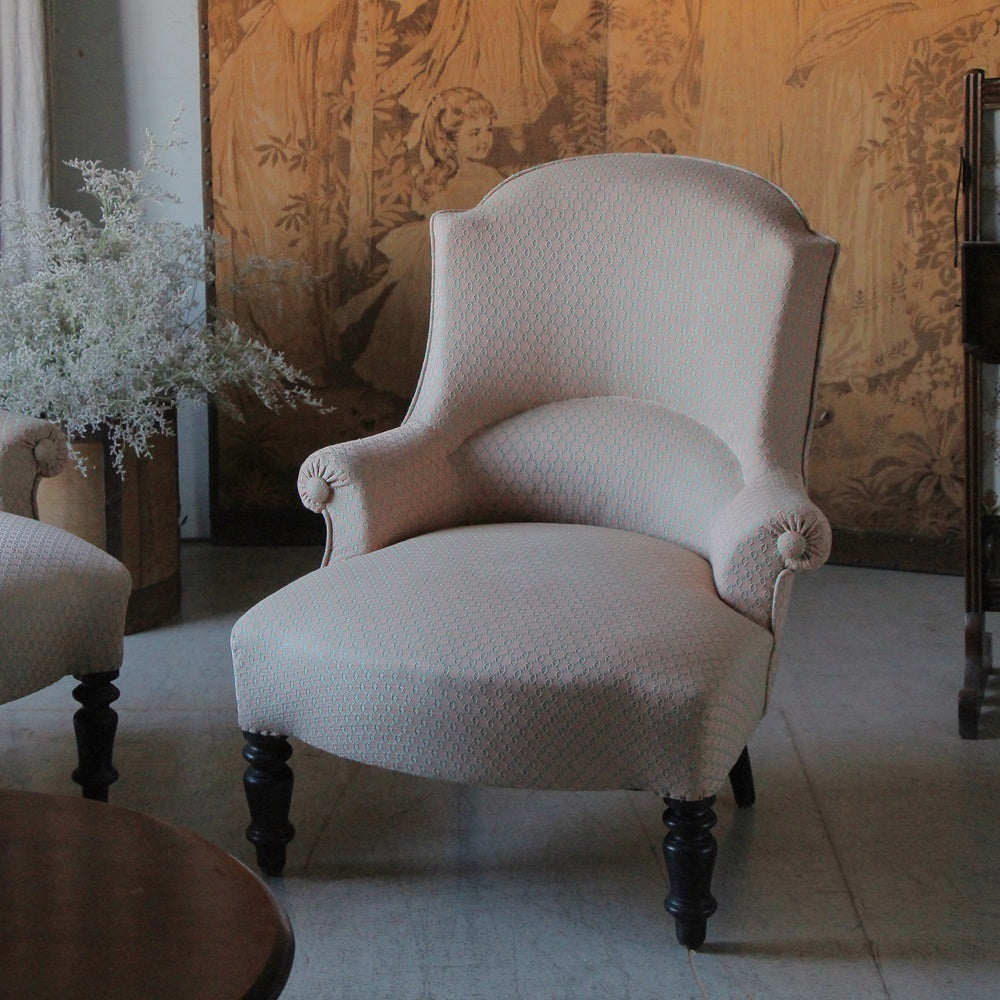 2点あり！ナポレオントワ（3世時代）のピンクの1人用ソファ フランス