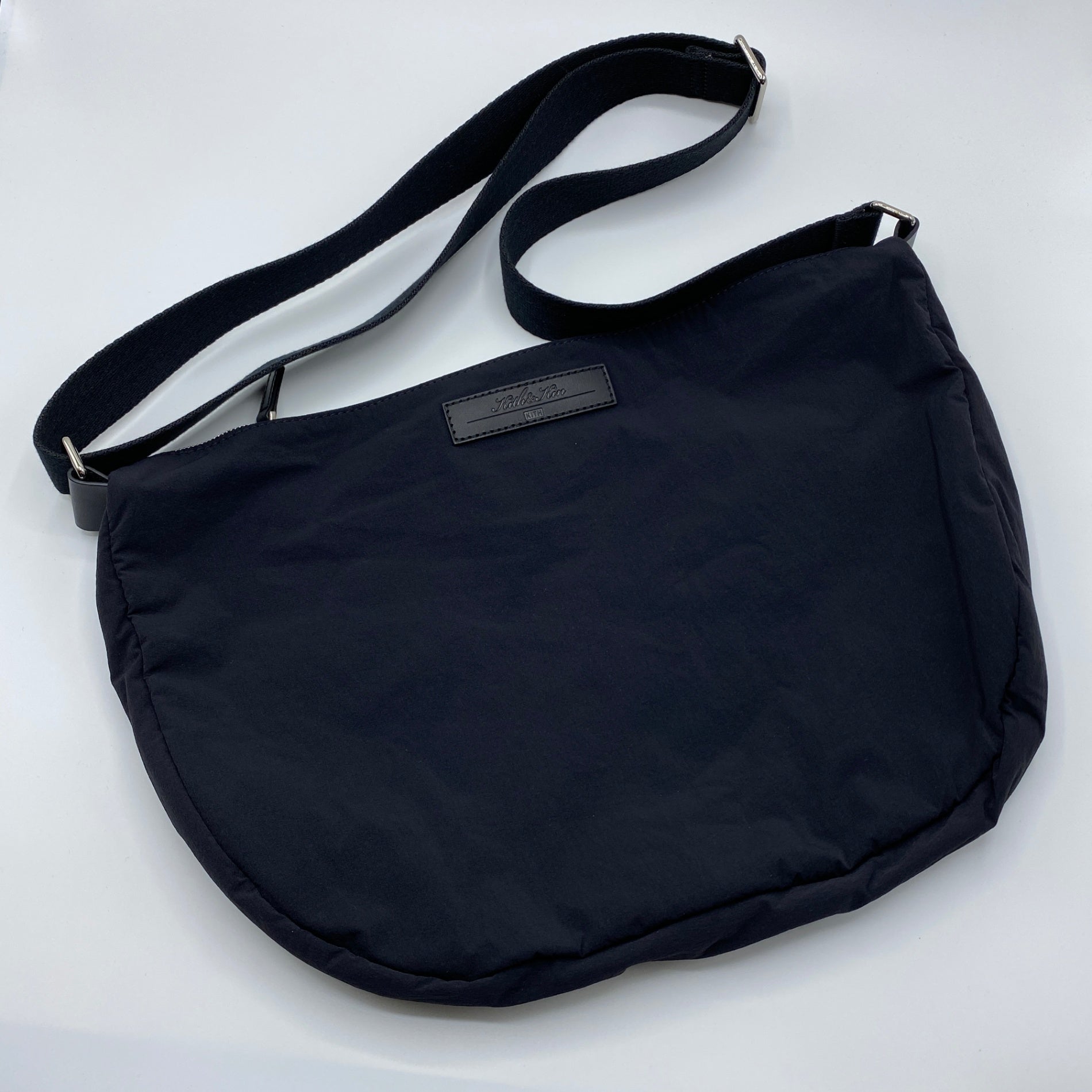 KITH ショルダーバッグ メンズ F 黒系【中古】 – COCOVAL