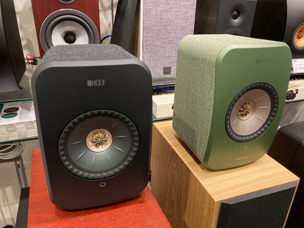 梅田店】KEF LSX II 新色「オリーブグリーン」 – 株式会社アバック