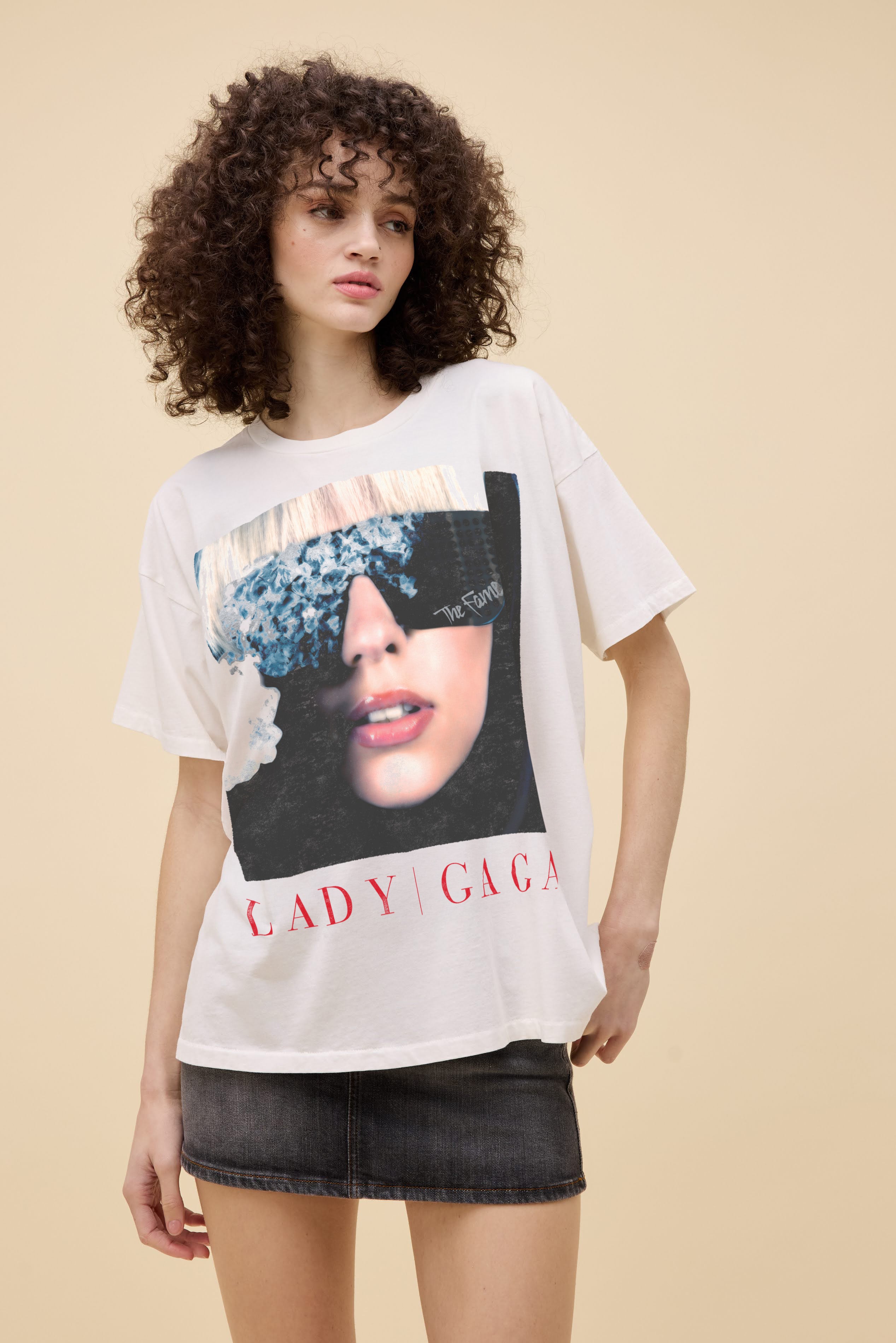 ミュージシャン Lady GAGA Roses SS TEE Lady Gaga the Mayhem Ball