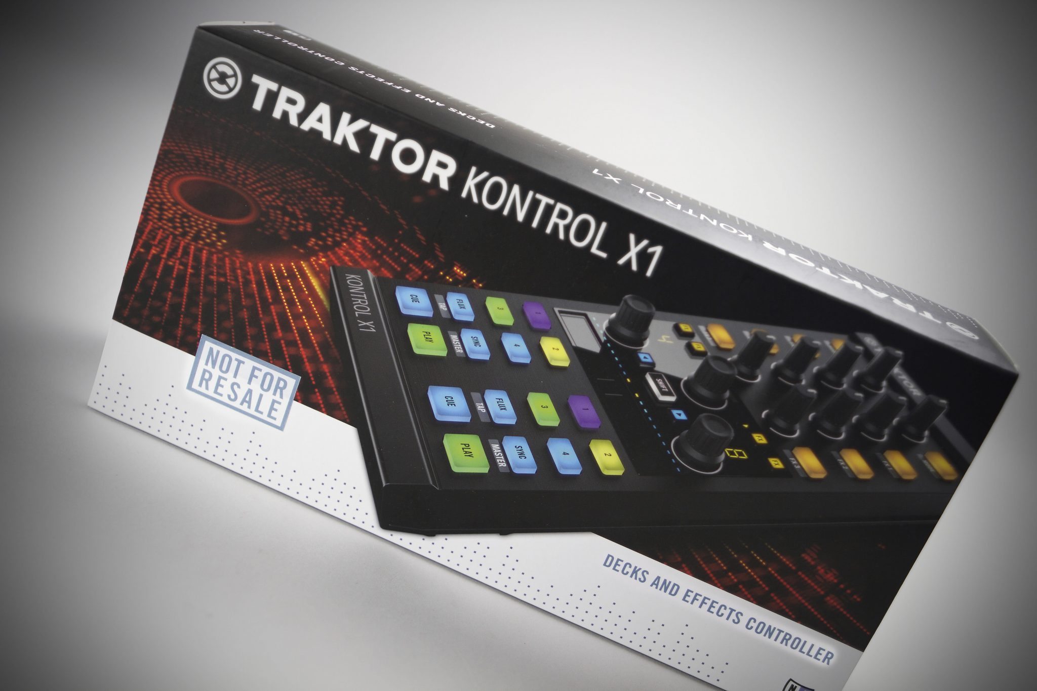 REVIEW: Traktor Kontrol X1 MK2 DJ controller – DJWORX