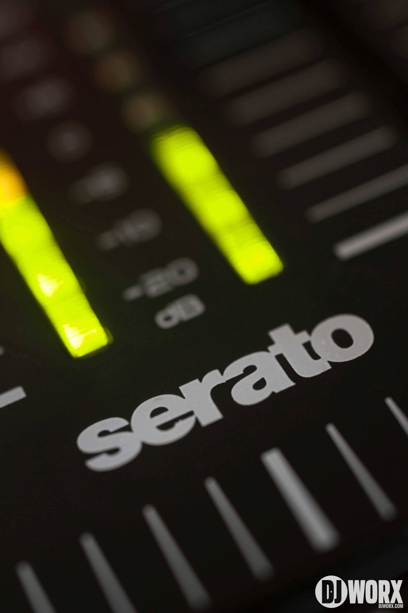 REVIEW: Denon DJ MC6000 MK2 Serato Controller – DJWORX