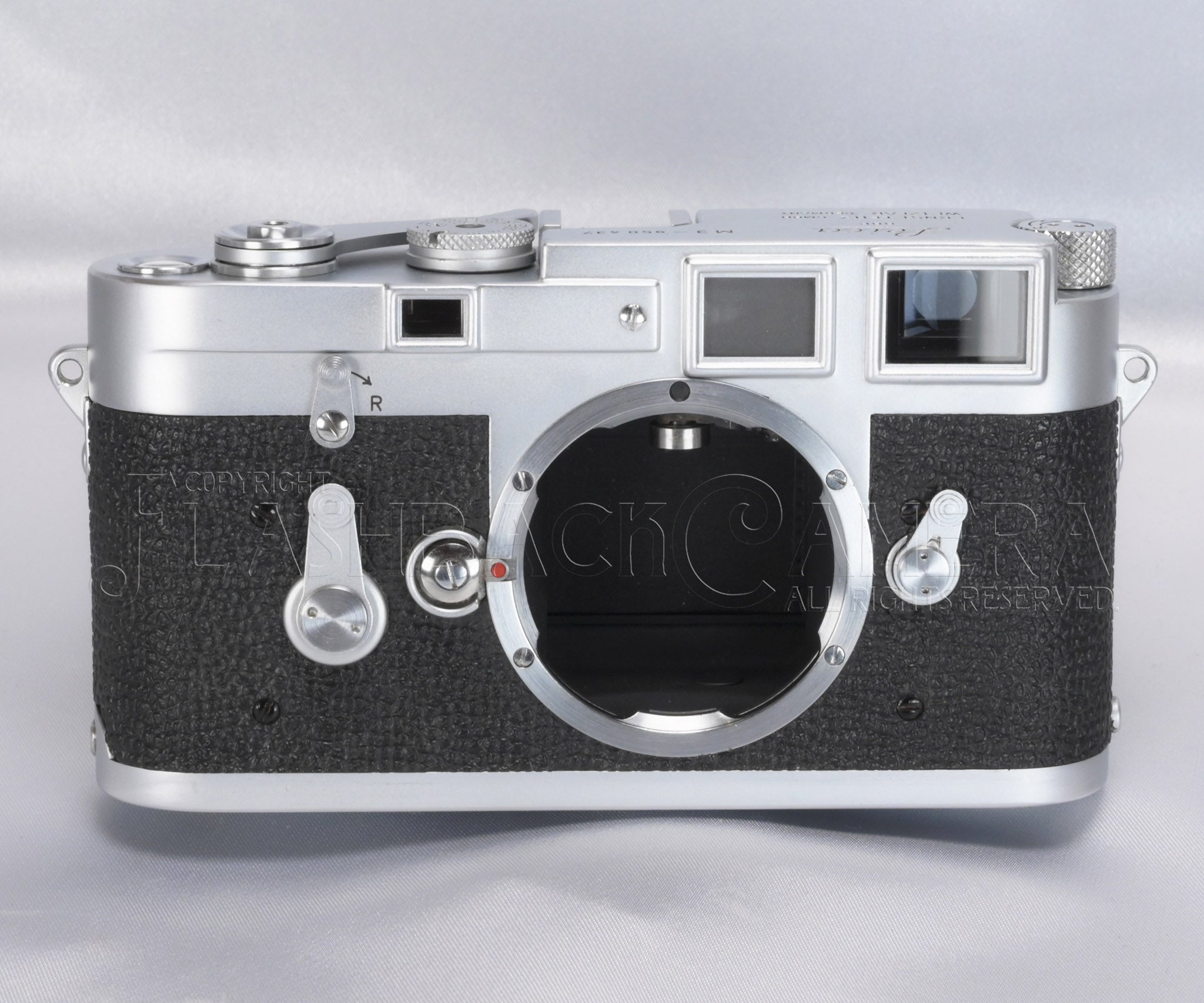 Leica M3 – FLASHBACK CAMERA