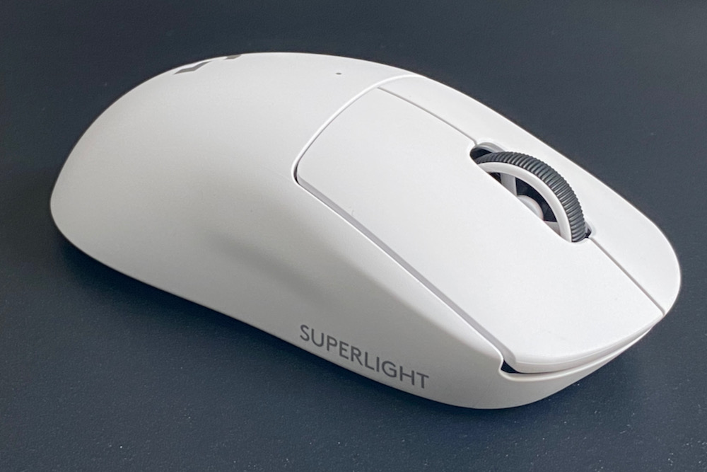 Logicool G PRO X SUPERLIGHTレビュー・超軽量でシンプルなゲーミング