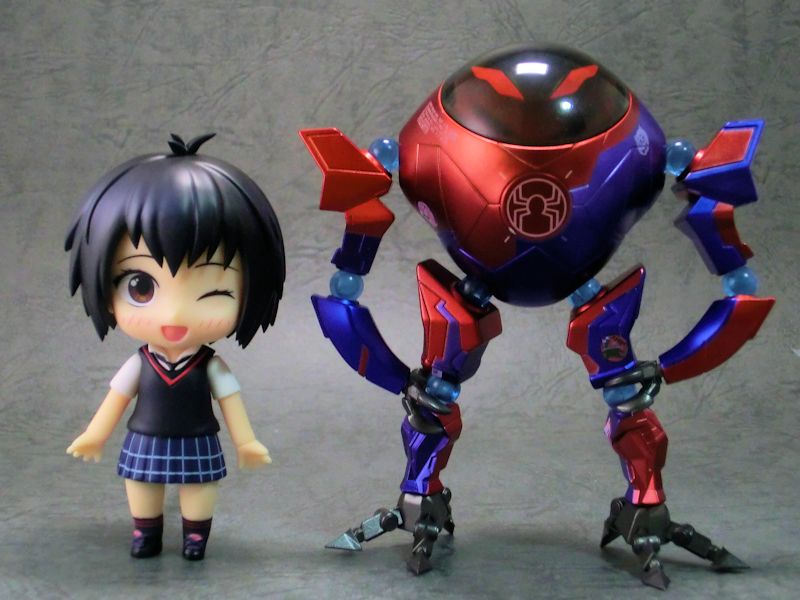 玩栗犬と、ねんどろいど ペニー・パーカー スパイダーバースver.DX