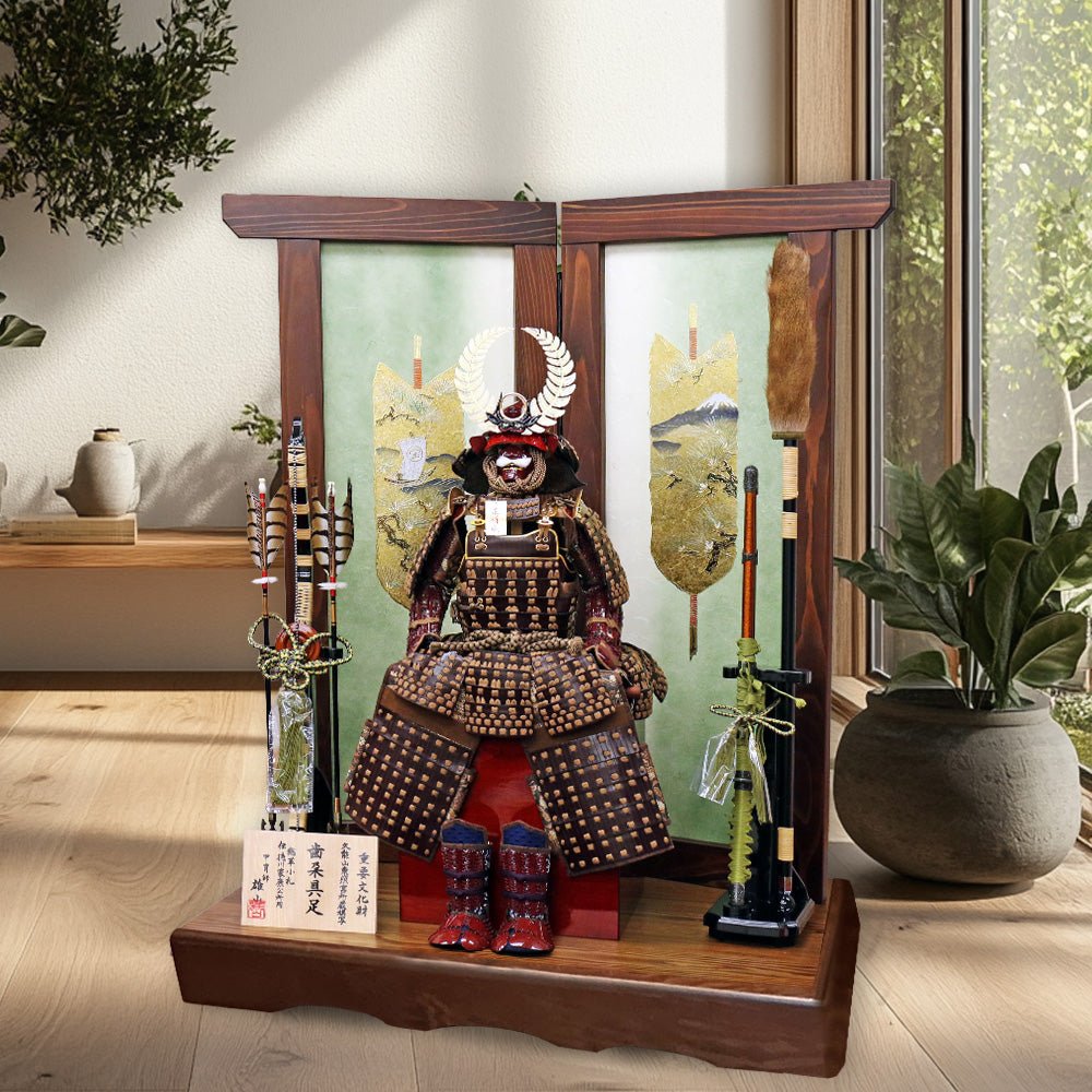 横幅85cm｜武将 徳川家康 ｜牛革の鎧飾り｜雄山作｜五月人形｜本物志向