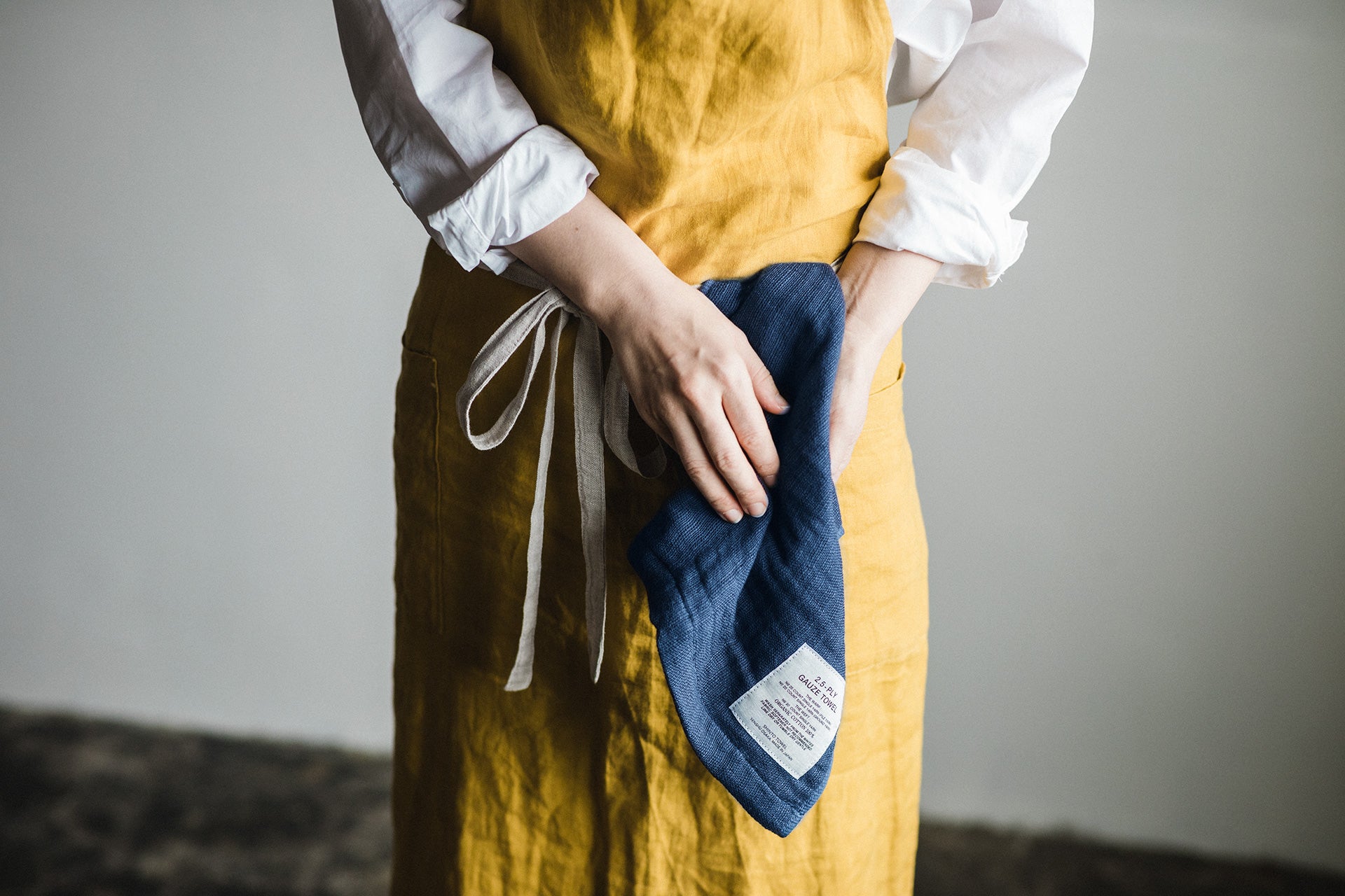 SHINTO TOWEL（神藤タオル）の2.5重ガーゼ ハンディタオル – いちじつ