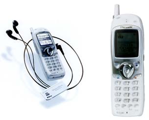 Mobile：ドコモ，M-stage music対応のPHS「PicwalkSH712m」を発表