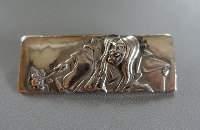 前金具 | ブログゆらぎ