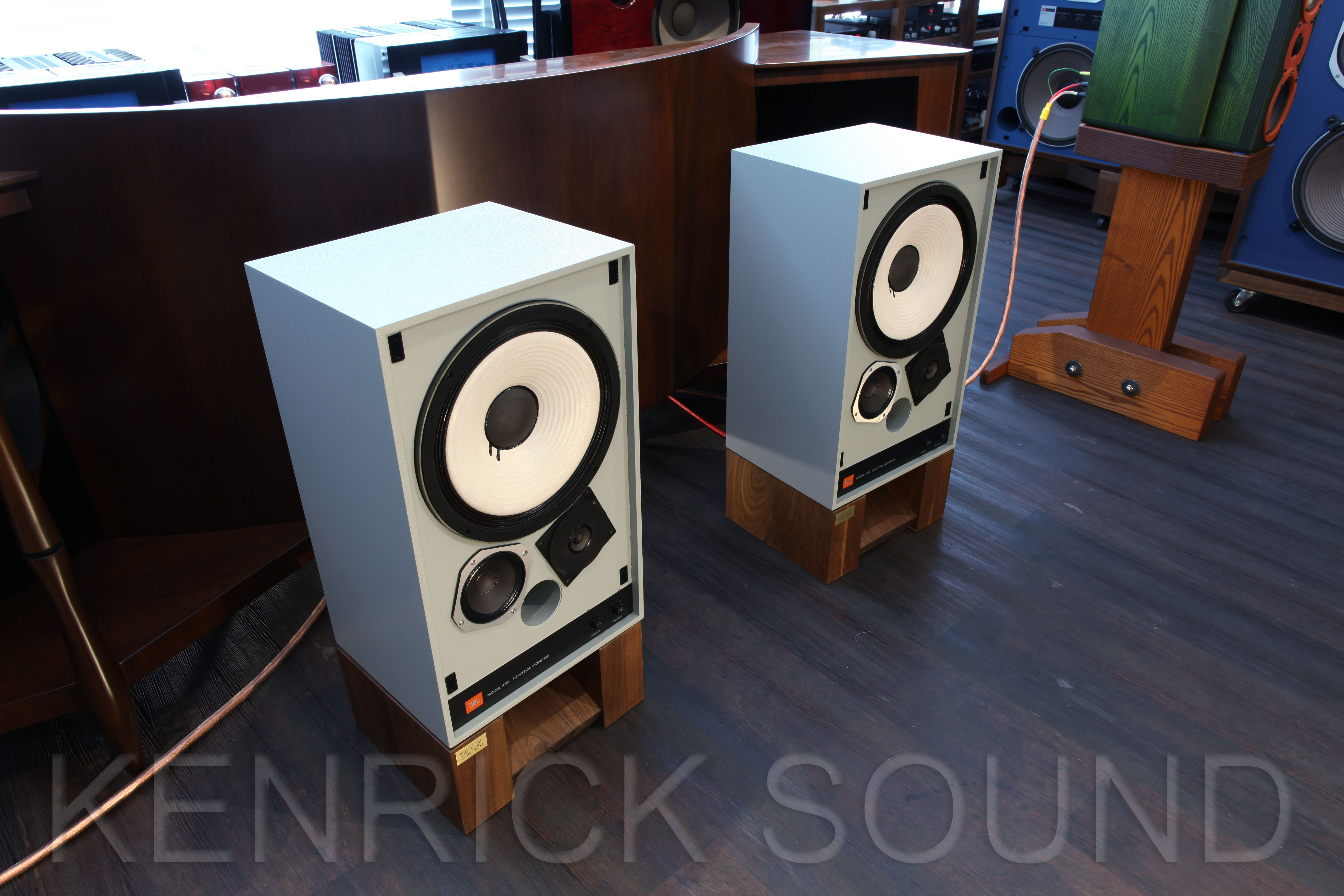 JBL 4311A 状態の良さに驚いてください ケンリックメンテ完了品