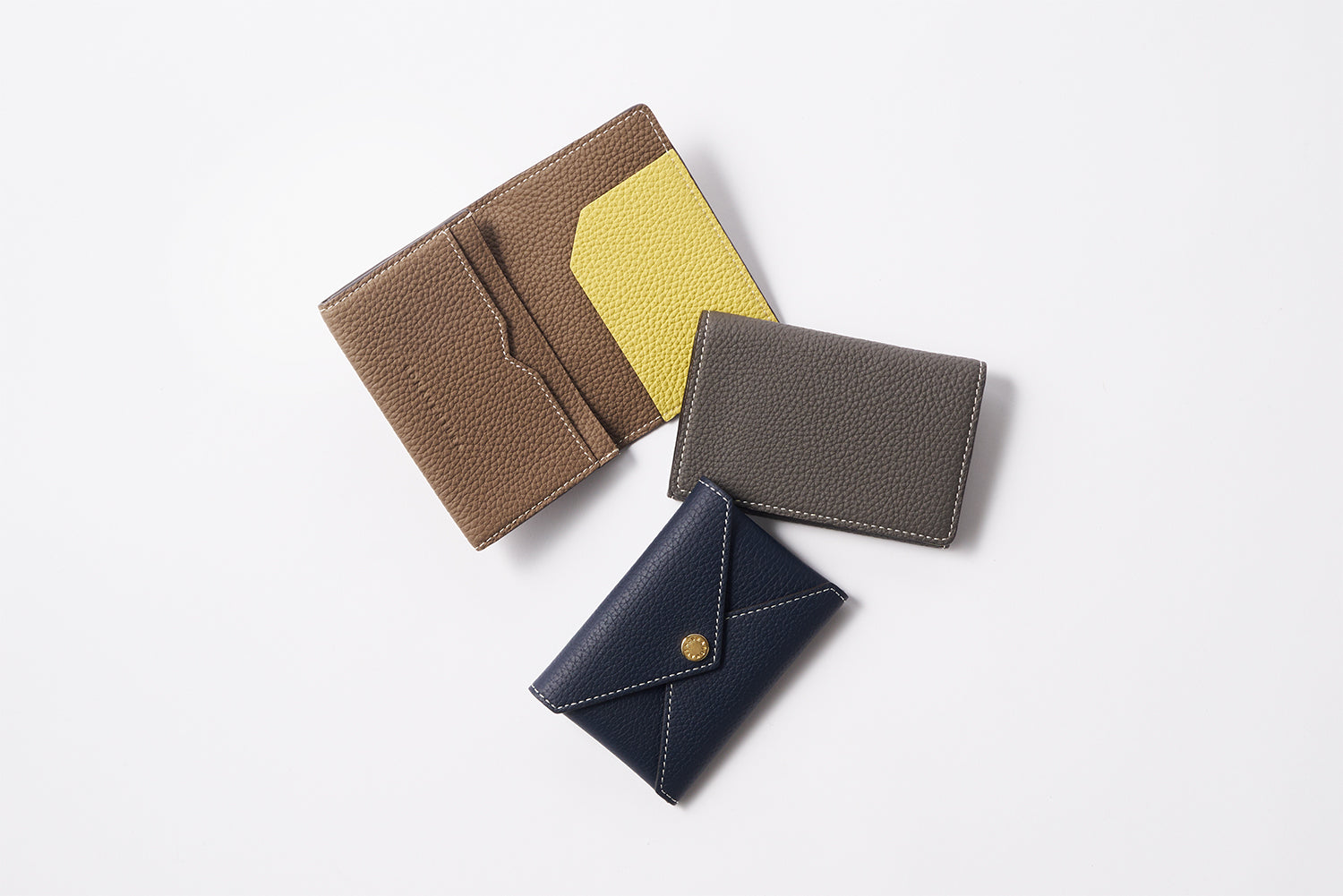 上質なレザーの名刺入れ / カードケース – イタリア(ミラノ)発の高級