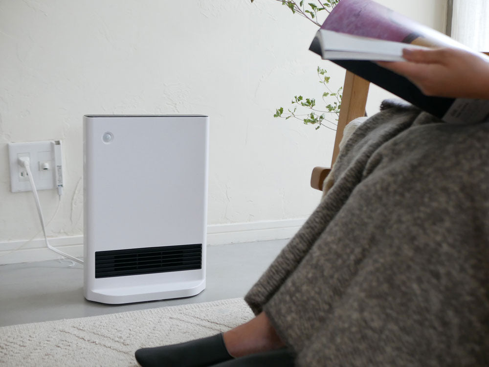 THREEUP/スリーアップ＞首振り・ 節電センサー・大風量スリム