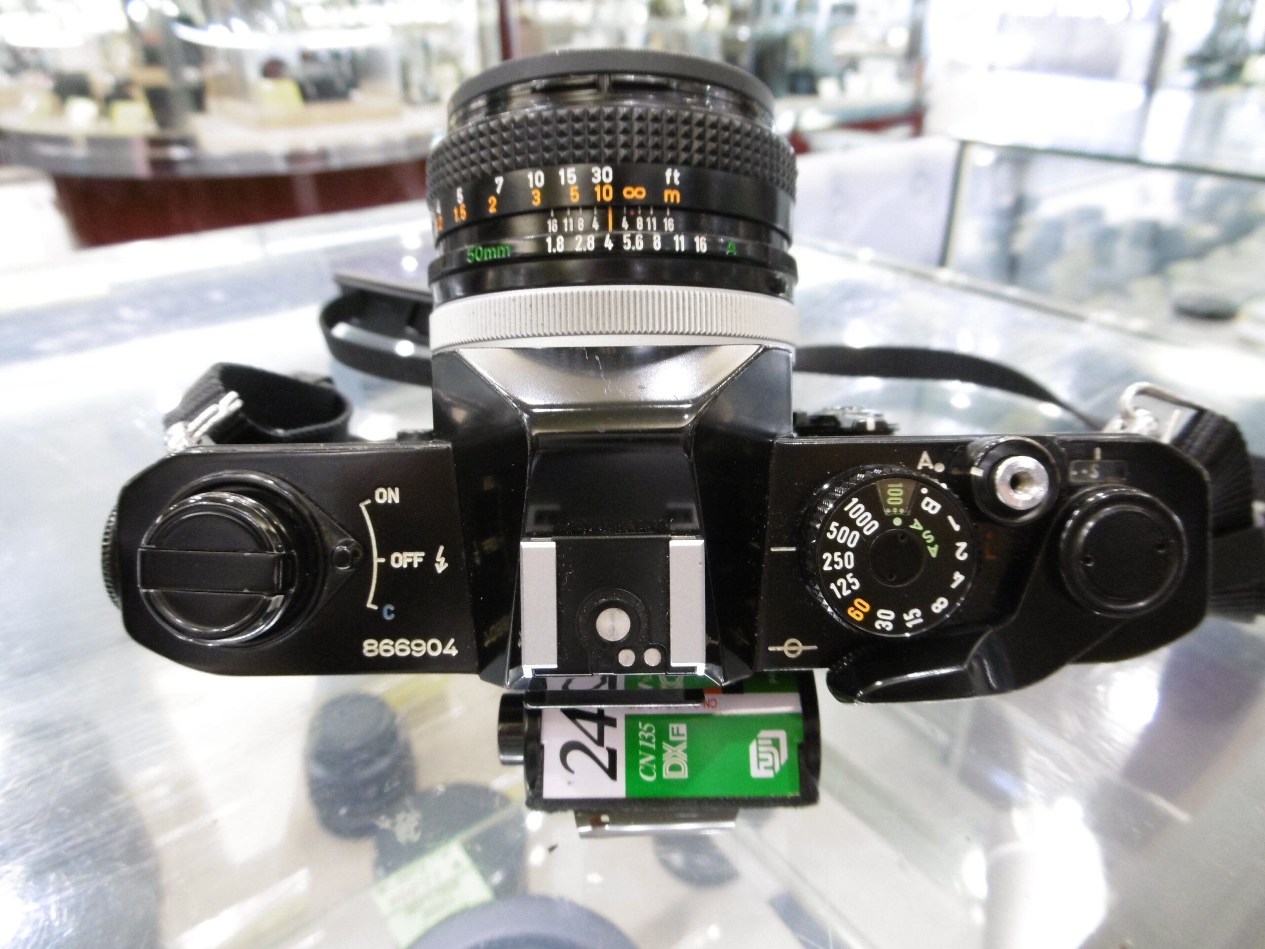 シンプル・イズ・ベスト！ フィルム一眼レフ「Canon FTb-N」