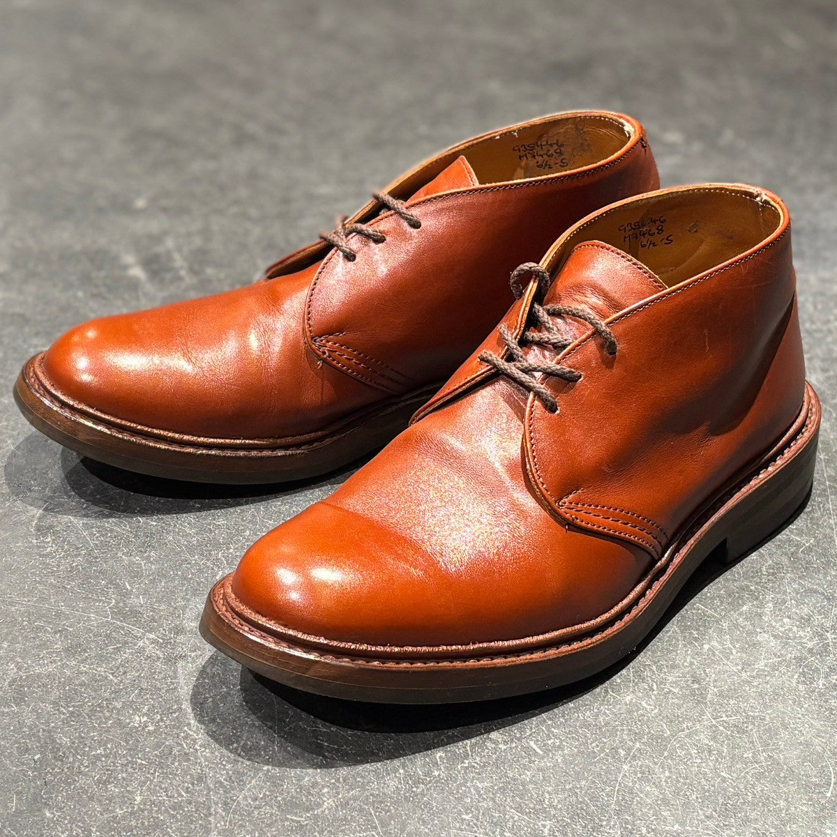 Tricker's】トリッカーズ ウィンストン チャッカブーツ M7468 カーフ