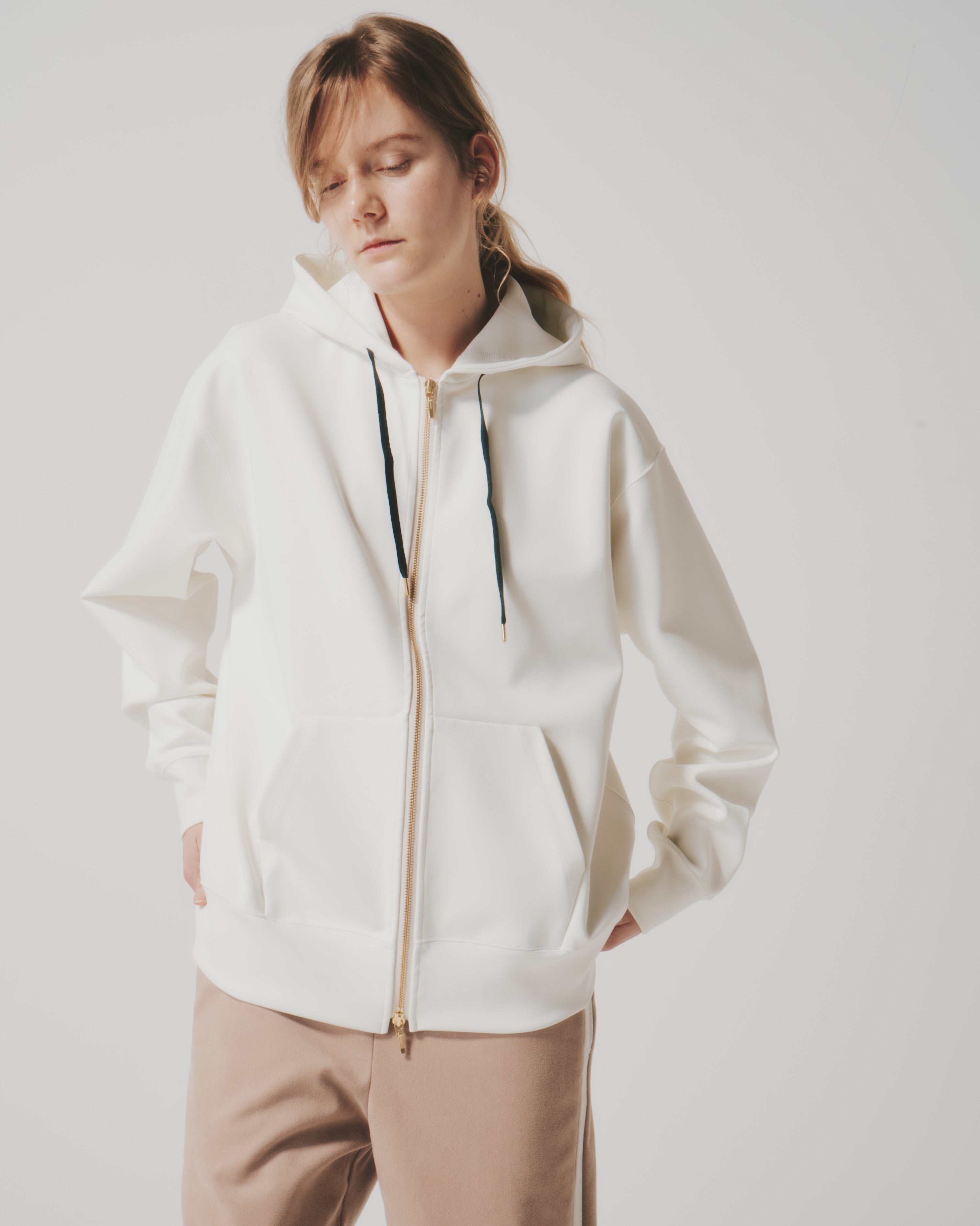 AIR JERSY ZIP HOODED TOPS – Room no.8 ONLINE SHOP