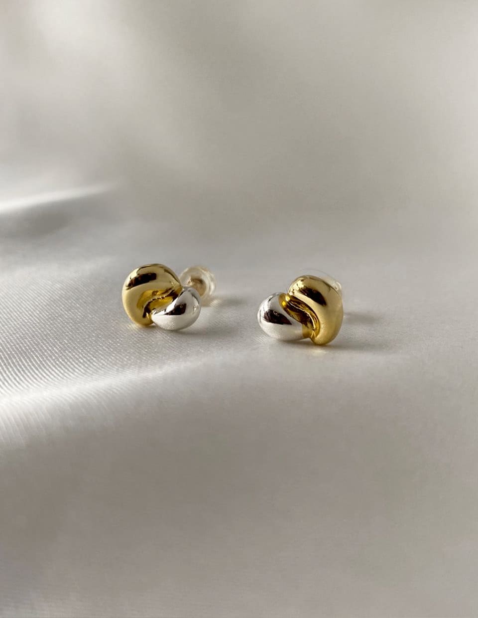 コンビカラーニュアンスピアス シルバー925 – 金属アレルギー対応の