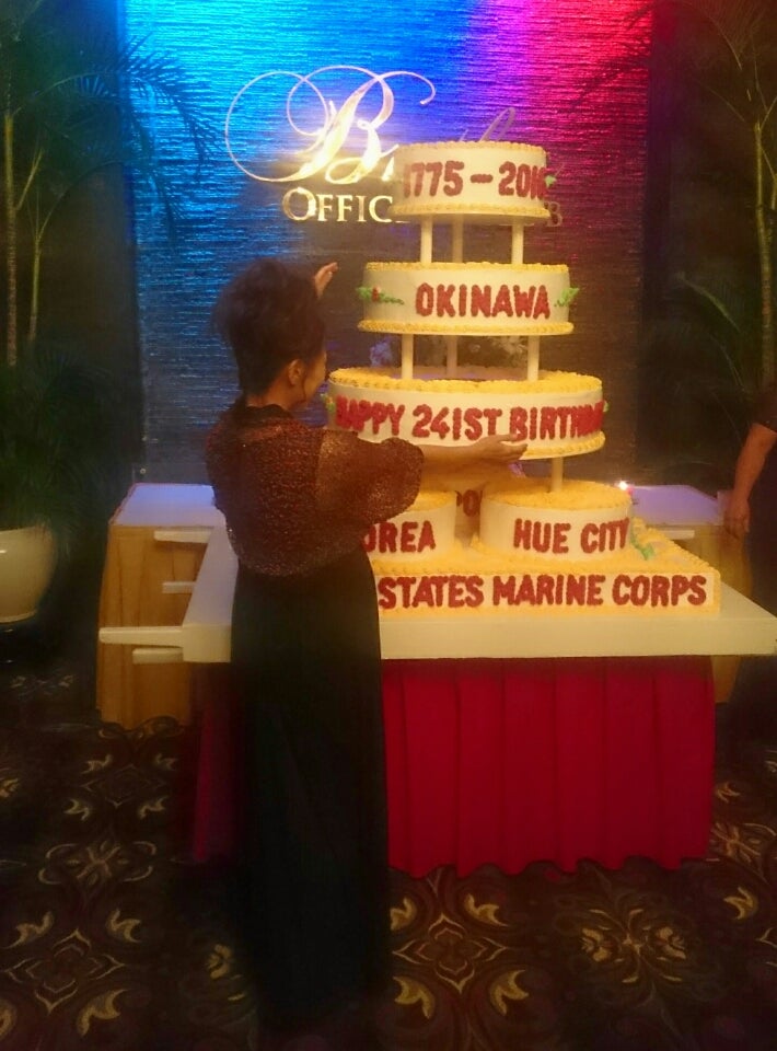 マリンコボール(米海兵隊創立記念パーティー) | キャラクターケーキに