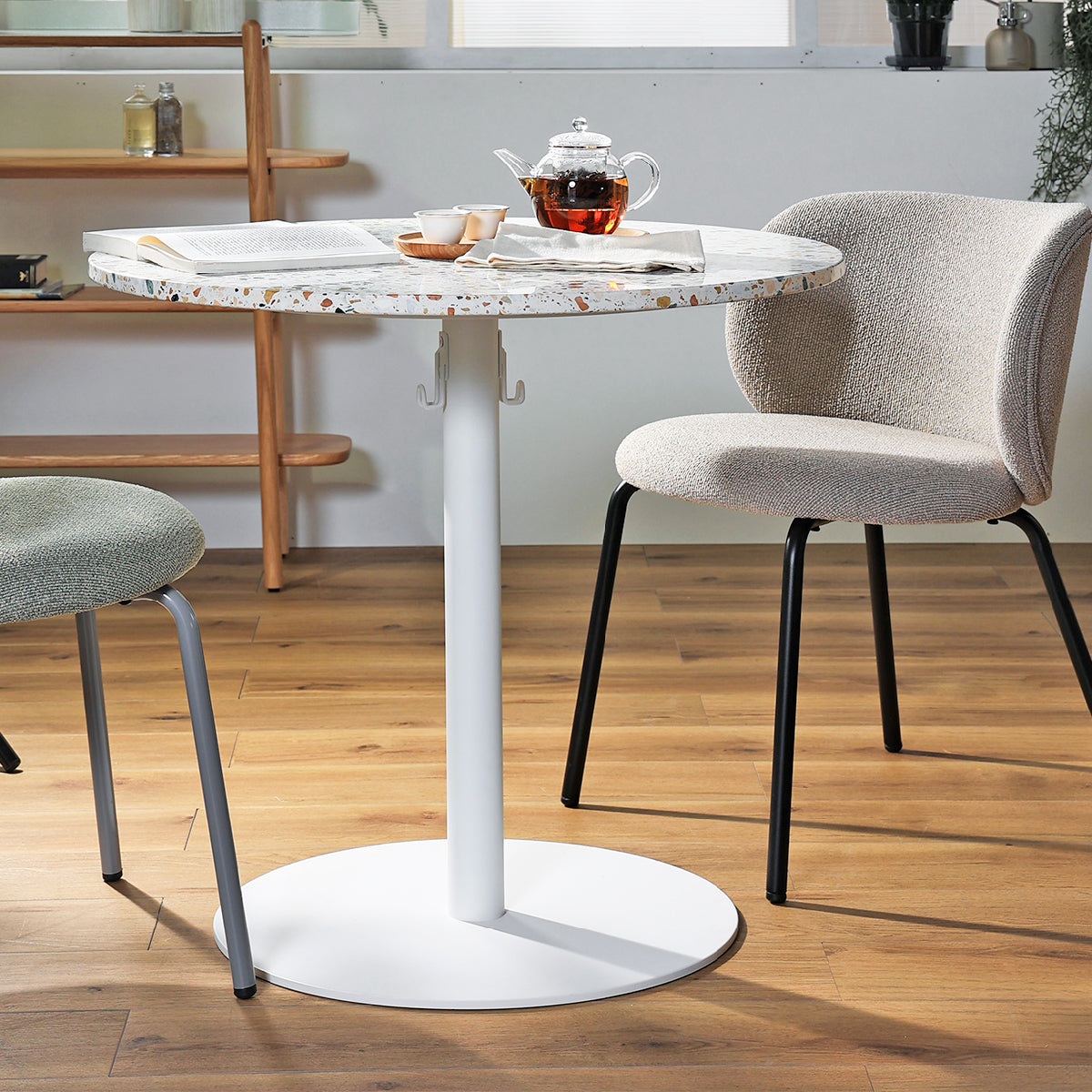 フェルネ ラウンドテーブル ｜ 家具・インテリア通販の関家具【公式】