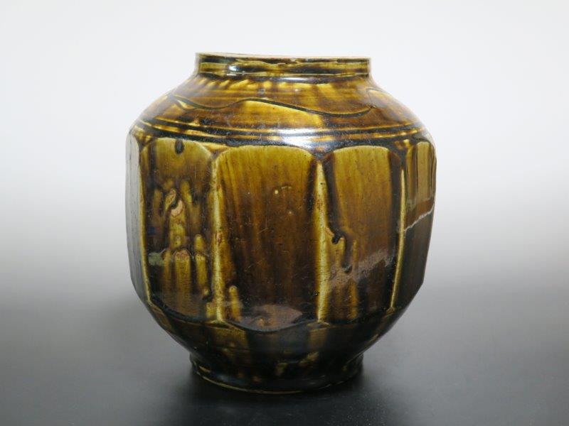 仙遊洞 李朝 あめ釉 面取壺