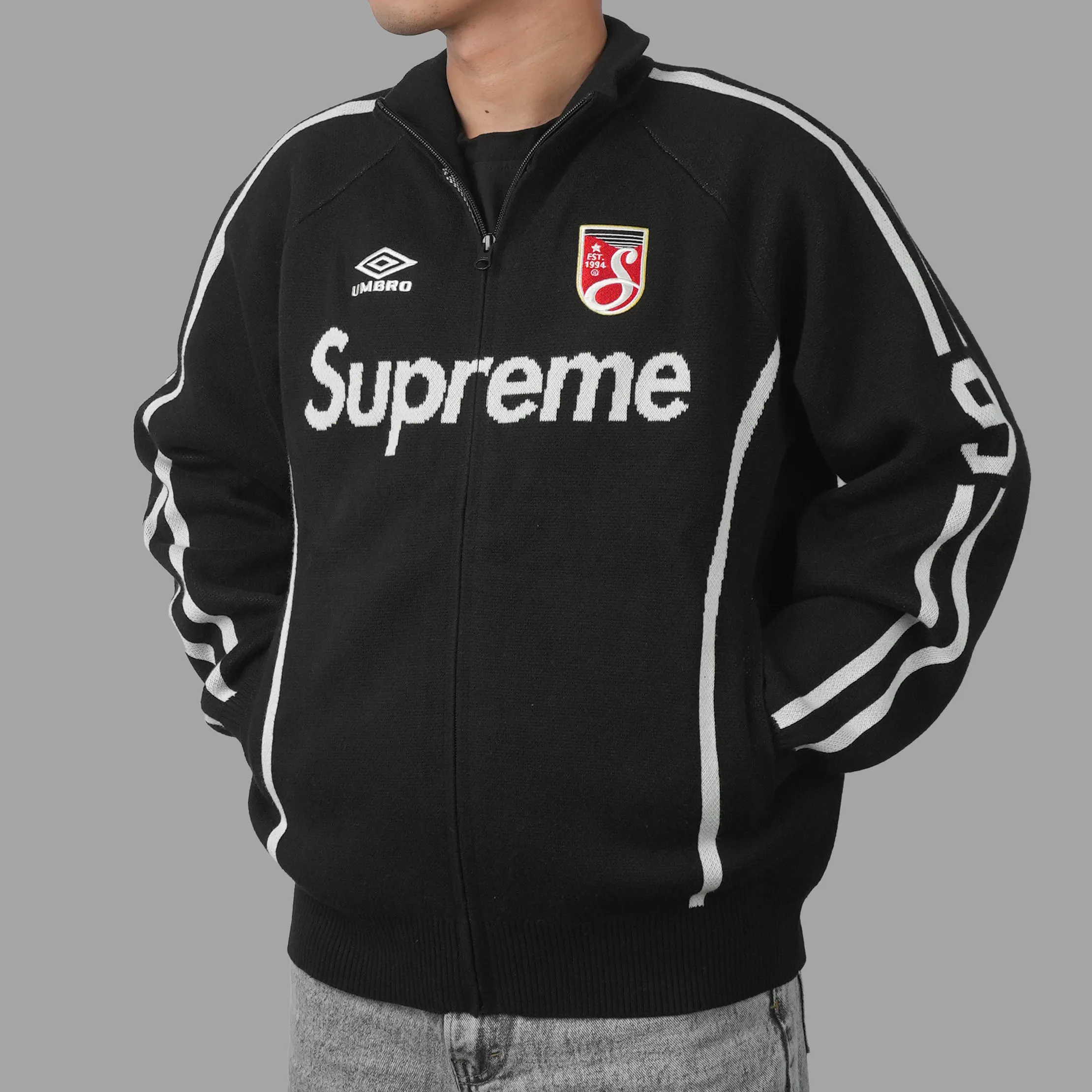 Supreme x Umbro Zip Up Sweater Black | Senikersku