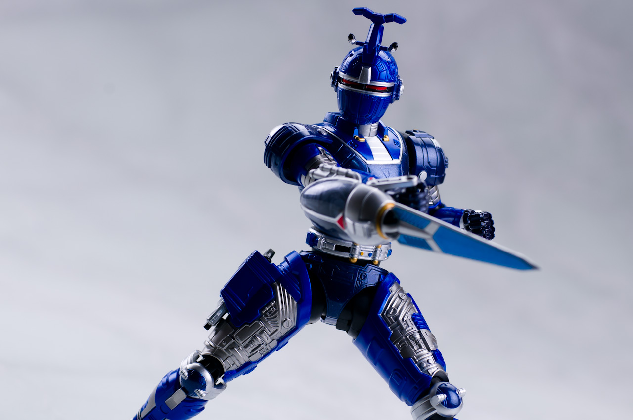 レビュー】 バンダイ 魂ウェブ商店 S.H.Figuarts ブルービート [重甲