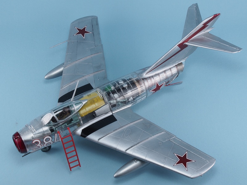 タミヤ ミコヤン-グレビッチ MiG-15bis クリアエディション