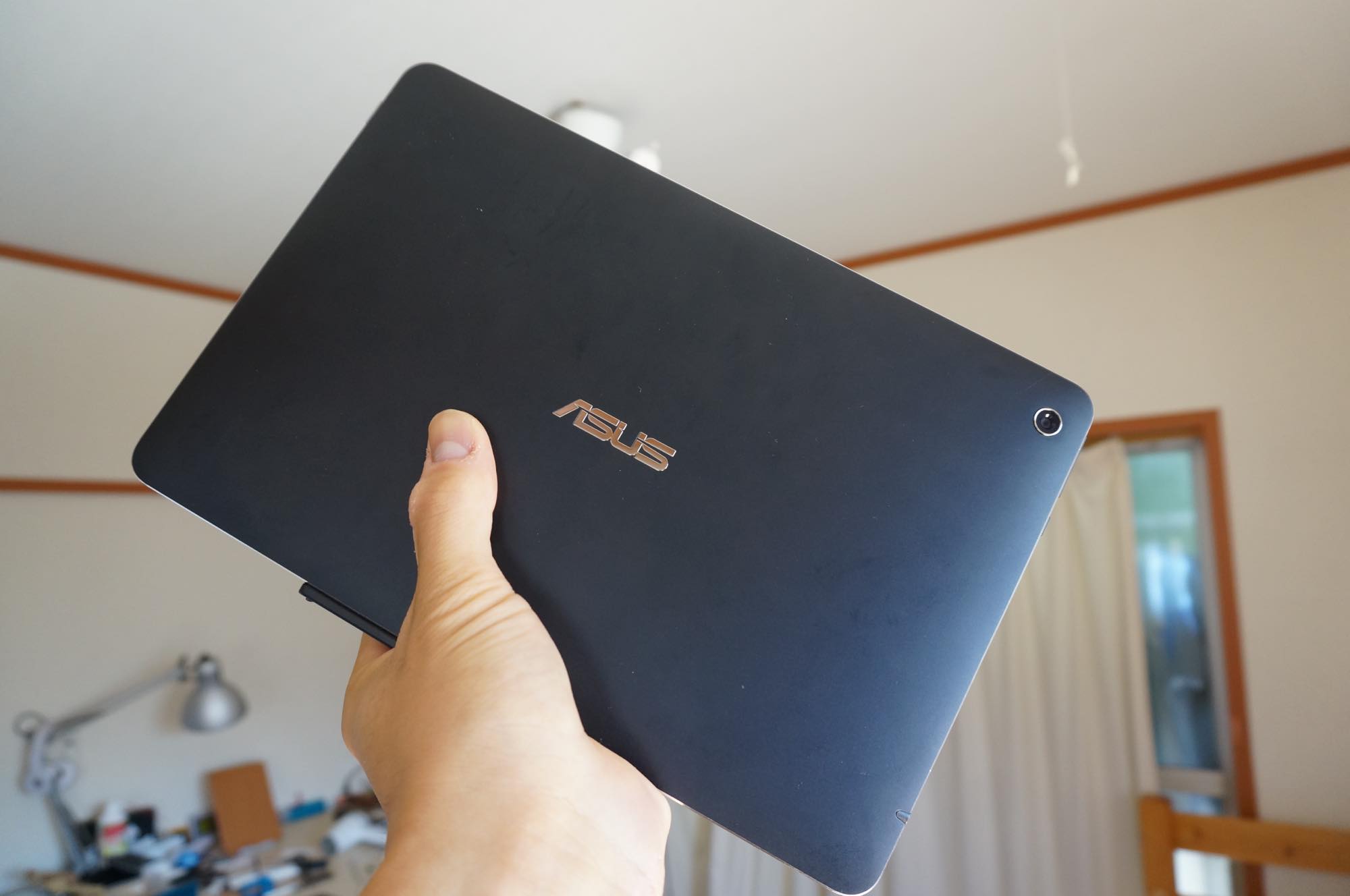 Windows タブレット】必須アクセサリ6選！快適なWinタブライフのための