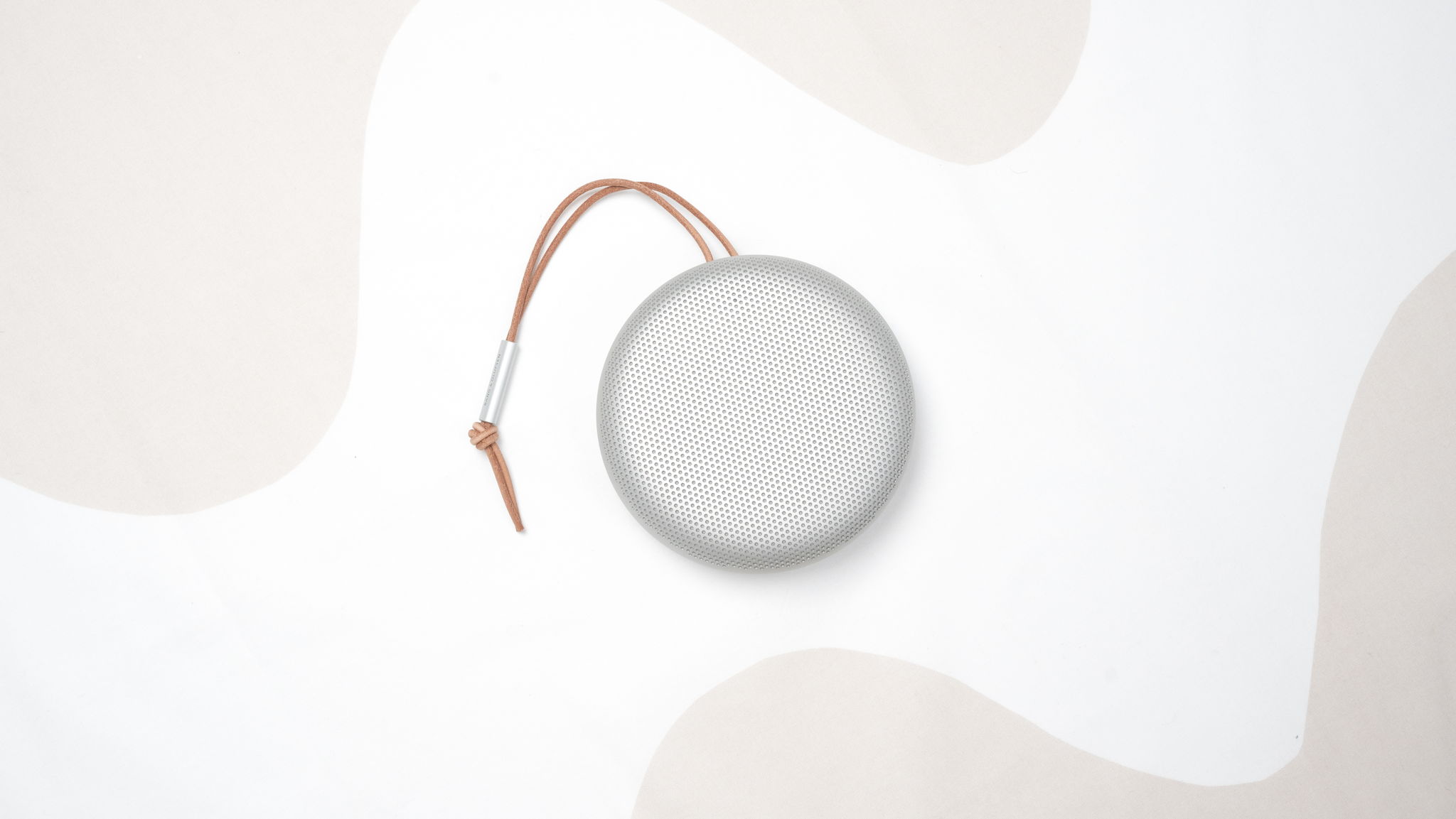 希少カラー beosound A1 2nd Gen bang&olfsen Bang&Olufsen ( バング