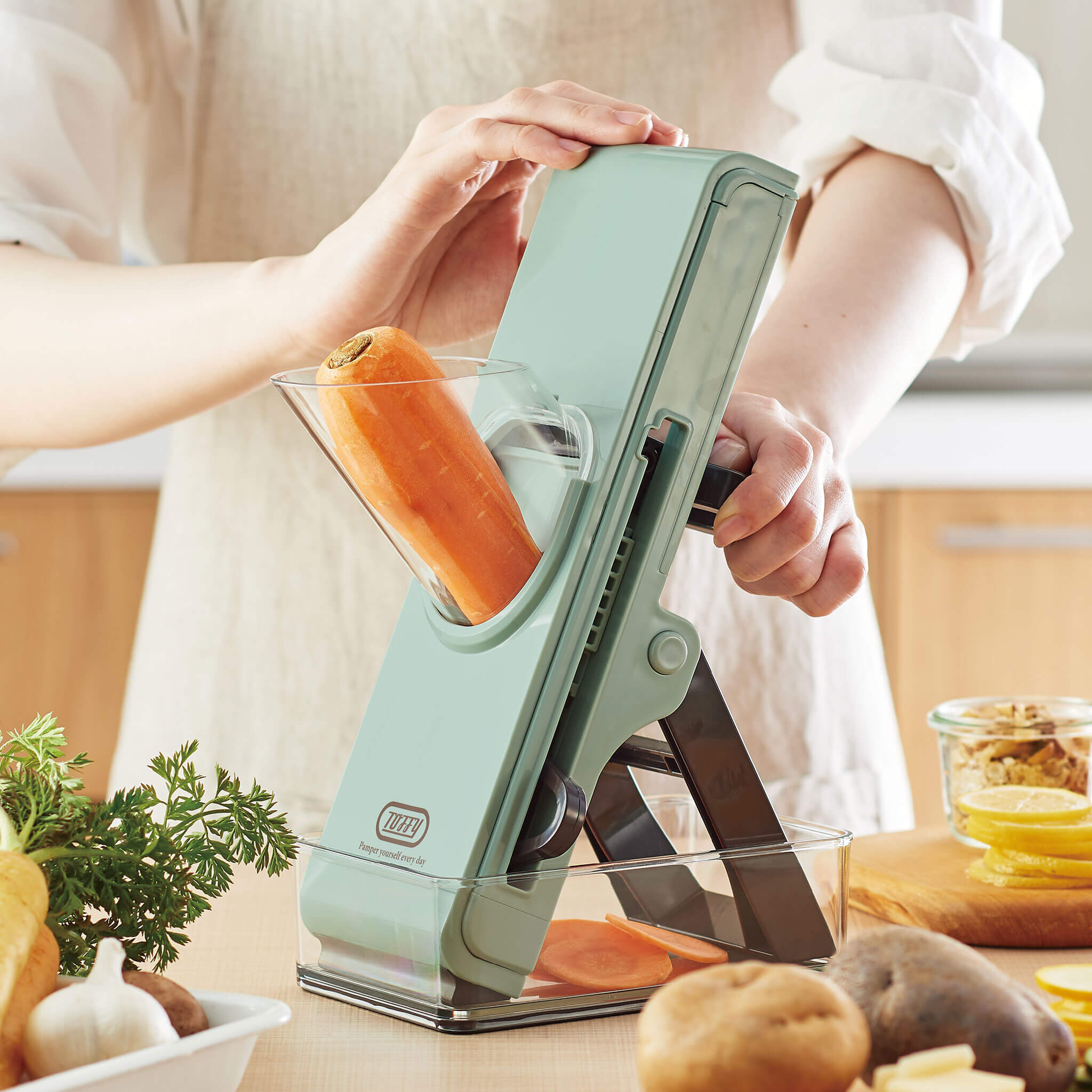 Toffy セーフティープッシュスライサー ｜ Toffy公式オンラインショップ