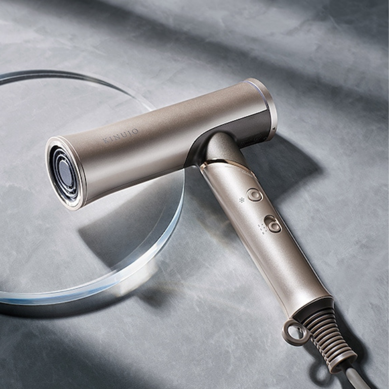 KINUJO ヘアドライヤー Voyage｜海外対応 軽量 大風量 ｜正規販売店