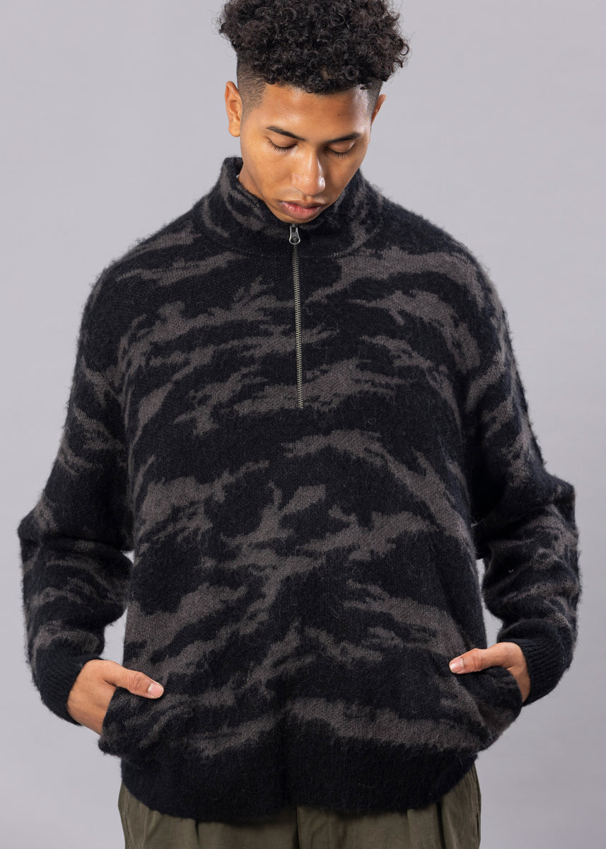 MOHAIR KNIT CAMO HALF ZIP PULLOVER – UNFRM®️ OUTDOOR STANDARD