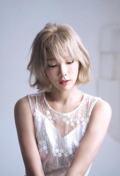 少女時代」テヨンのソロアルバムポスタービハインドスチールが公開