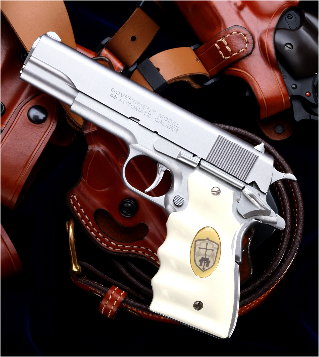 完売】WA ガバメント《緋弾のアリアAA》モデル／シルバー 【WESTERN ARMS】