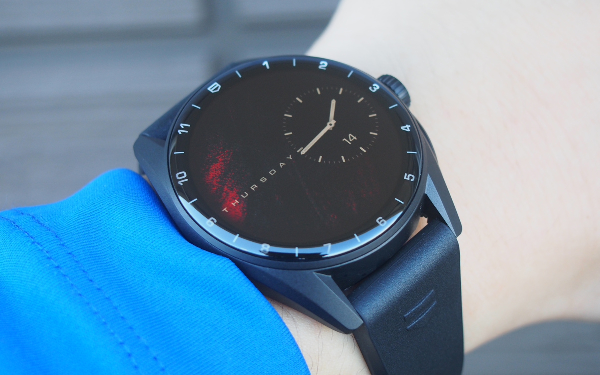 高級時計ブランドが手がける本気のスマートウォッチ、「タグ・ホイヤー