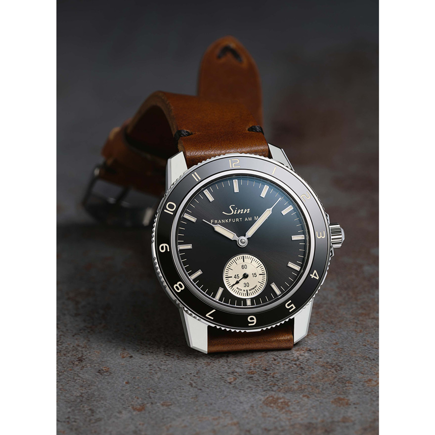 ジン「104 Classic 12」登場！ スモールセコンド仕様のクラシカルな