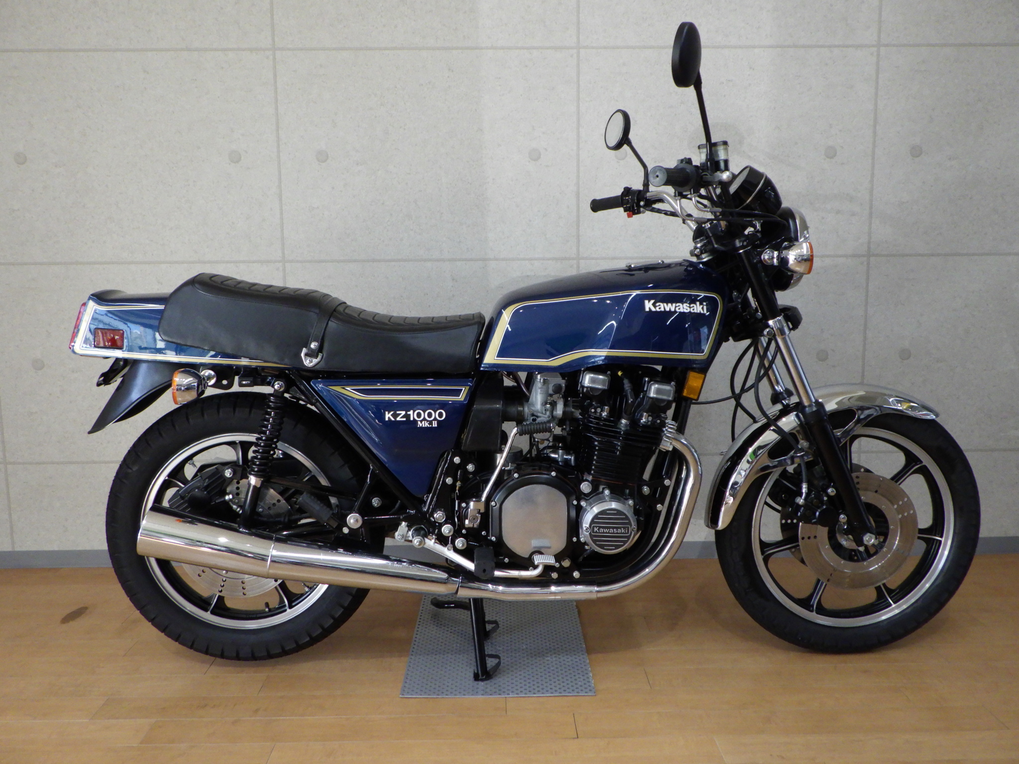 【中古 S(美品)】CAKE II (ケイク2) / ネイビー系 中古 S(美品)】CAKE II (ケイク2) / ネイビー系 - メルカリ