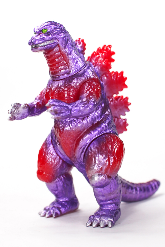 CCP／ゴジラ（1995）レッドパープル | 新潟の大人も子供も楽しめる
