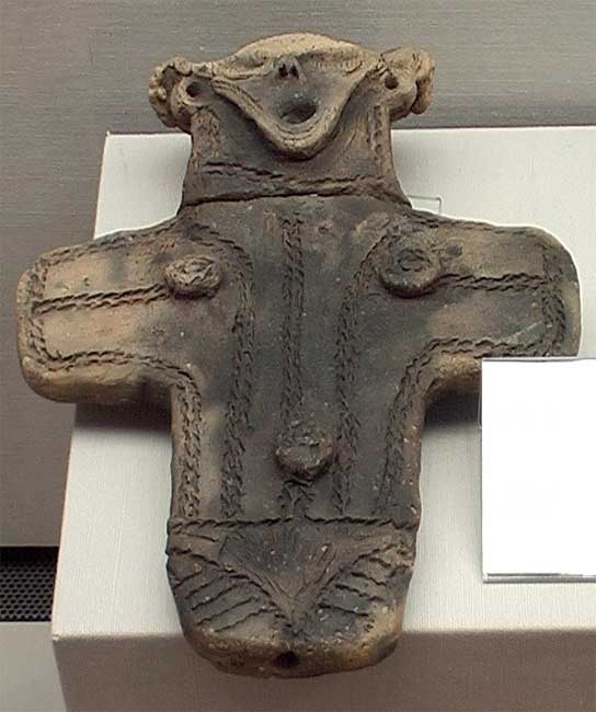 十字形板状土偶