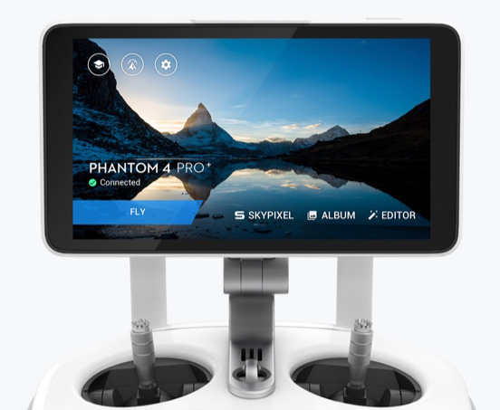 DJI製空中撮影UAV（ドローン）「Phantom4 Pro V2.0」 | 株式会社神戸清光
