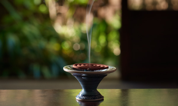 香老舗 松栄堂 京都本店 - 京都で暮らそう