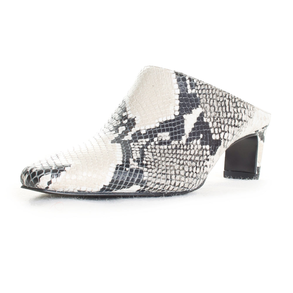Alexie Kitten Heel Mule – Lee Newman.com